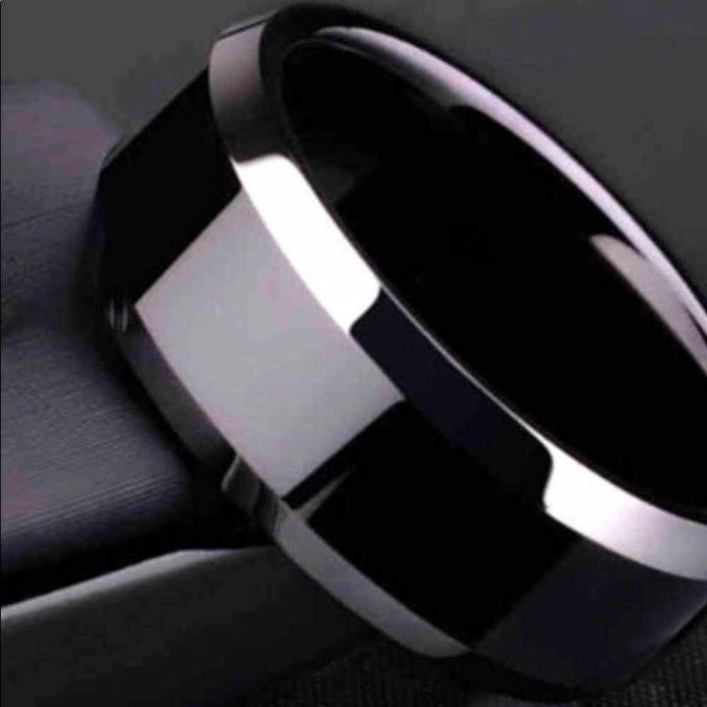 Men’s black titanium wedding band